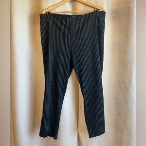 Elle, pull on black checked pant, XL